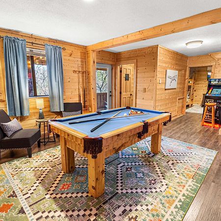 The Family Stone Luxe Cabin Sleeps 12 Hot Tub Dogfriendly Dollywood Пиджен-Фордж Экстерьер фото
