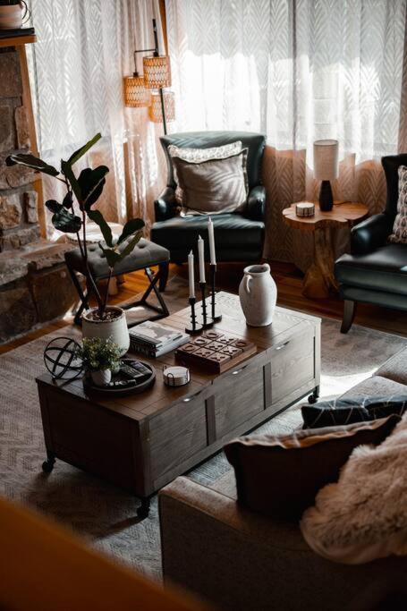 The Family Stone Luxe Cabin Sleeps 12 Hot Tub Dogfriendly Dollywood Пиджен-Фордж Экстерьер фото