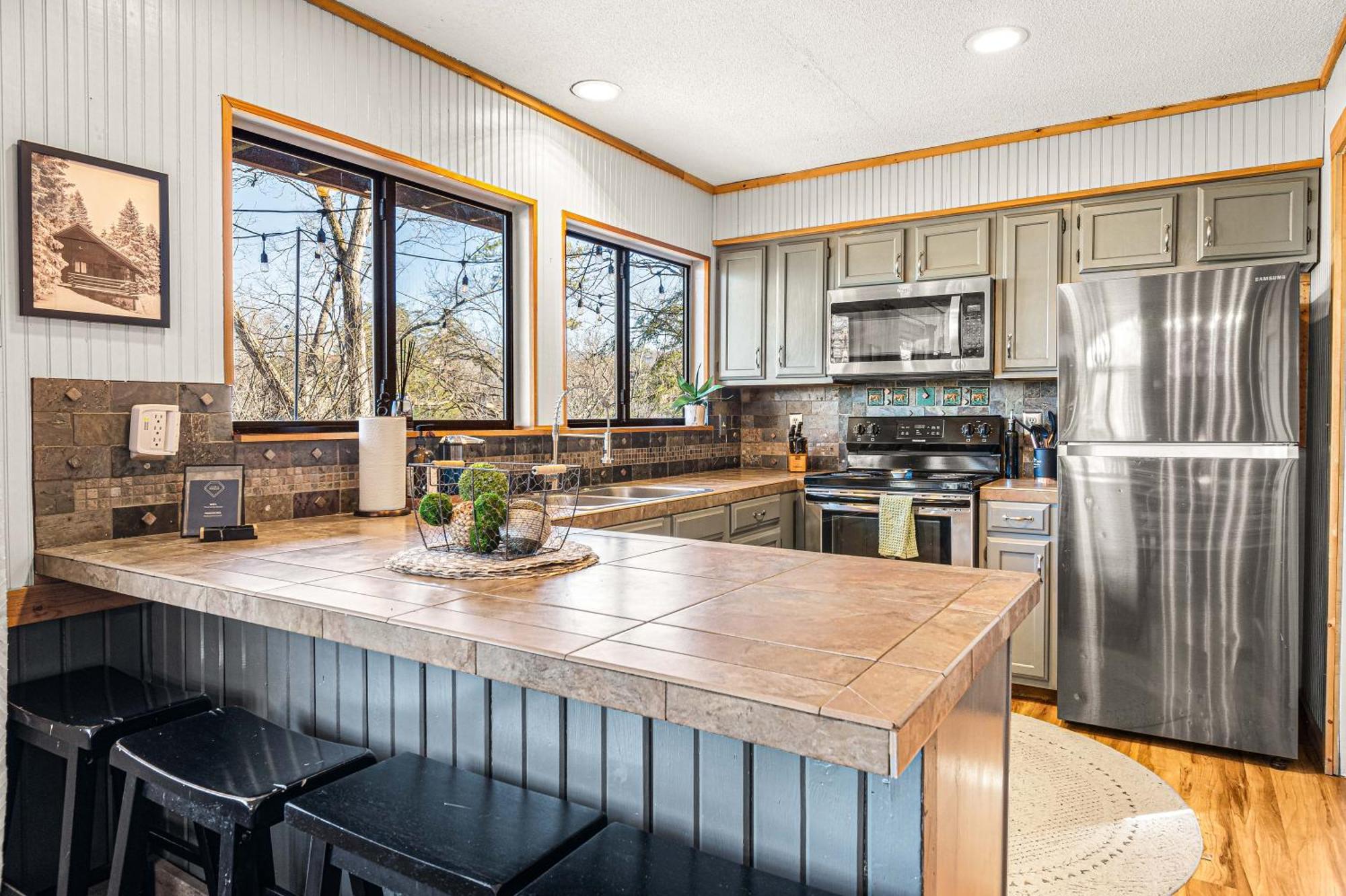 The Family Stone Luxe Cabin Sleeps 12 Hot Tub Dogfriendly Dollywood Пиджен-Фордж Экстерьер фото