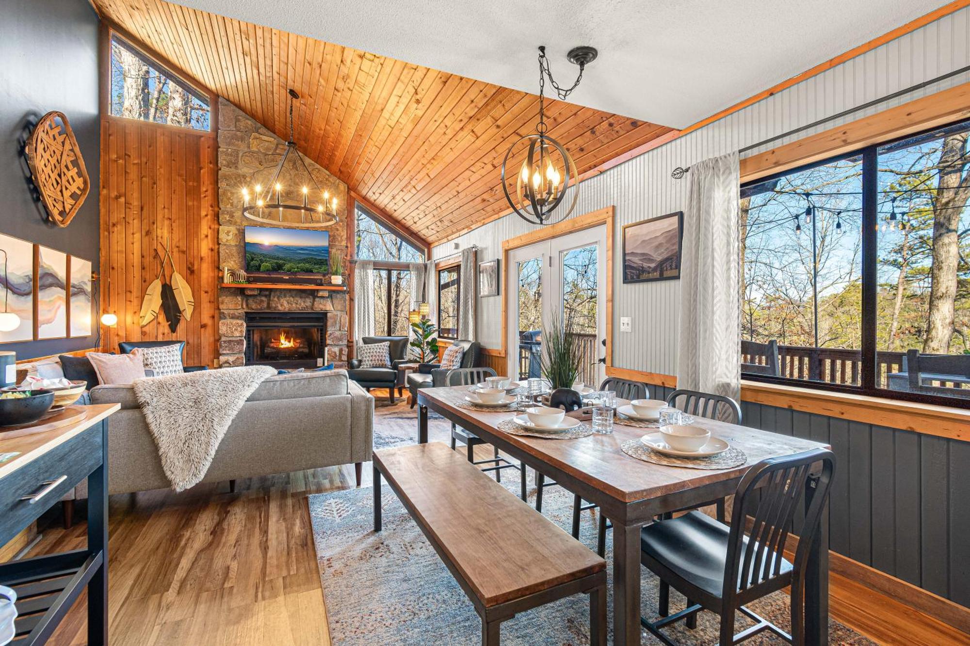 The Family Stone Luxe Cabin Sleeps 12 Hot Tub Dogfriendly Dollywood Пиджен-Фордж Экстерьер фото